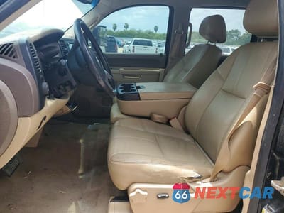 Zdjęcie 7 z 12 samochodu: 2013 CHEVROLET SILVERADO K2500 HEAVY DUTY LT VIN:1GC1KXC80DF155787 - miniatura