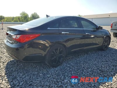 Trzecie zdjęcie samochodu z tyłu: 2011 HYUNDAI SONATA LIMITED VIN:5NPEC4AC3BH270567 - miniatura