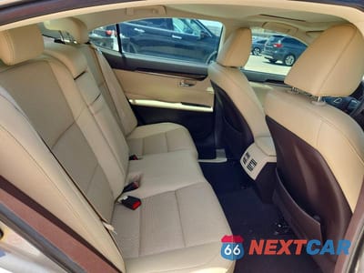 Zdjęcie 10 z 12 samochodu: 2016 LEXUS ES 350 VIN:58ABK1GGXGU018203 - miniatura