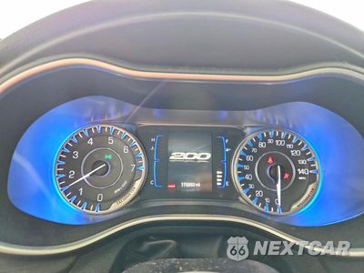 Zdjęcie 9 z 13 samochodu: 2015 CHRYSLER 200 LIMITED VIN:1C3CCCAB8FN532098 - miniatura