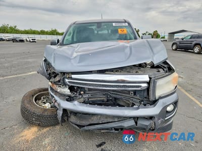 Piąte zdjęcie samochodu w środku: 2018 GMC CANYON SLE VIN:1GTG5CEN2J1297063 - miniatura