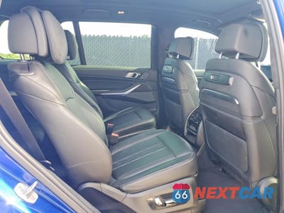 Zdjęcie 11 z 13 samochodu: 2024 BMW X7 M60I VIN:5UX33EM01R9S66551 - miniatura
