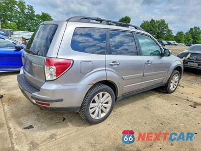 Trzecie zdjęcie samochodu z tyłu: 2011 SUBARU FORESTER VIN:JF2SHBDC6BH763843 - miniatura