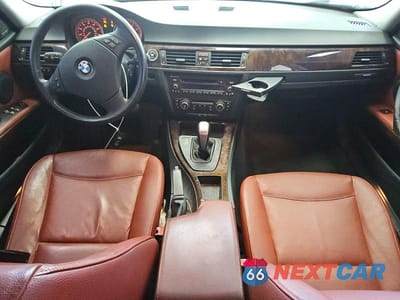 Zdjęcie 8 z 12 samochodu: 2011 BMW 335 XI VIN:WBAPL5C53BA917986 - miniatura