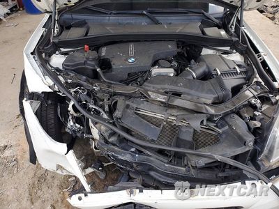 Zdjęcie 11 z 12 samochodu: 2014 BMW X1 SDRIVE28I VIN:WBAVM1C59EVW55465 - miniatura
