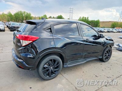 Trzecie zdjęcie samochodu z tyłu: 2022 HONDA HR-V SPORT VIN:3CZRU6H17NM701600 - miniatura