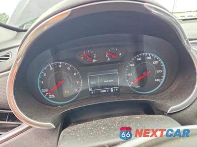 Zdjęcie 9 z 12 samochodu: 2019 CHEVROLET MALIBU LT VIN:1G1ZD5ST7KF211057 - miniatura