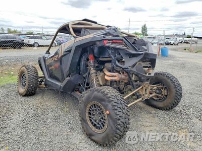 Trzecie zdjęcie samochodu z tyłu: 2025 POLARIS RZR PRO R UTILITY VEHICLE VIN:3NSRPD2K0SG134559 - miniatura