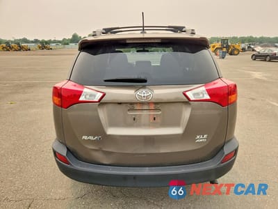 Zdjęcie 6 z 13 samochodu: 2015 TOYOTA RAV4 XLE VIN:2T3RFREV1FW262113 - miniatura