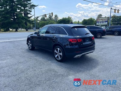 Trzecie zdjęcie samochodu z tyłu: 2022 MERCEDES-BENZ GLC 300 4MATIC VIN:W1N0G8EB3NG093124 - miniatura