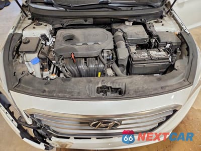 Zdjęcie 11 z 13 samochodu: 2016 HYUNDAI SONATA SE VIN:5NPE24AF6GH418411 - miniatura
