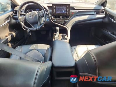 Zdjęcie 8 z 12 samochodu: 2023 TOYOTA CAMRY HYBRID SE VIN:4T1G31AK5PU609515 - miniatura