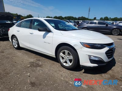 Czwarte zdjęcie samochodu z boku: 2022 CHEVROLET MALIBU LS VIN:1G1ZB5ST9NF215301 - miniatura