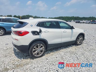 Trzecie zdjęcie samochodu z tyłu: 2020 BMW X2 SDRIVE28I VIN:WBXYH9C00L5P14653 - miniatura