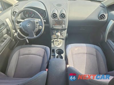 Zdjęcie 8 z 13 samochodu: 2011 NISSAN ROGUE S VIN:JN8AS5MTXBW563464 - miniatura