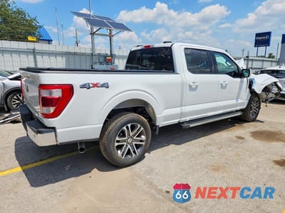 Trzecie zdjęcie samochodu z tyłu: 2022 FORD F150 SUPERCREW VIN:1FTFW1E87NFB57476 - miniatura