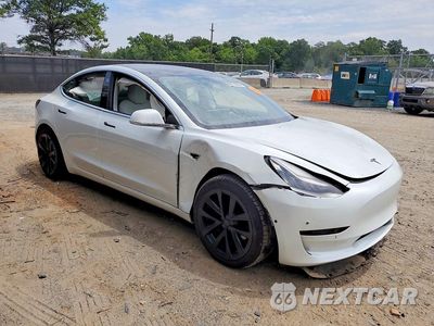 Czwarte zdjęcie samochodu z boku: 2020 TESLA MODEL 3 VIN:5YJ3E1EB6LF790750 - miniatura