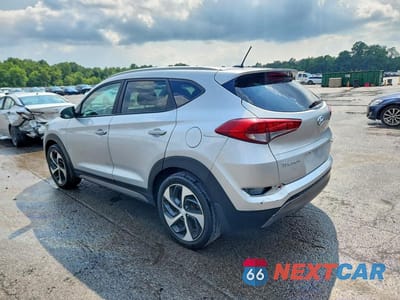 Drugie zdjęcie samochodu z przodu: 2016 HYUNDAI TUCSON SPORT VIN:KM8J3CA20GU170581 - miniatura