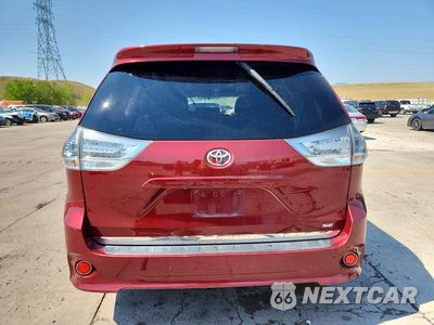 Zdjęcie 6 z 14 samochodu: 2015 TOYOTA SIENNA SPORT VIN:5TDXK3DC6FS542014 - miniatura