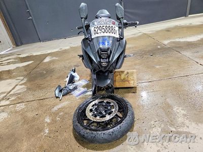 Drugie zdjęcie samochodu z przodu: 2025 SUZUKI GSX800 F VIN:JS1EM13B2S7100148 - miniatura