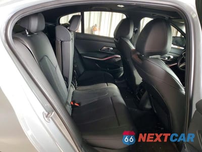 Zdjęcie 10 z 13 samochodu: 2023 BMW 330XI VIN:3MW89FF0XP8D66502 - miniatura