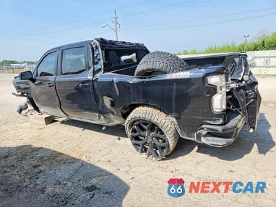 Drugie zdjęcie samochodu z przodu: 2024 CHEVROLET SILVERADO K1500 LT TRAIL BOSS VIN:3GCPDFEK5RG126007 - miniatura