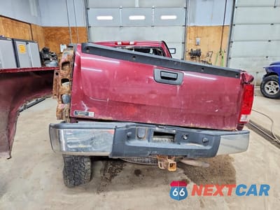 Zdjęcie 6 z 12 samochodu: 2008 GMC SIERRA K1500 VIN:3GTEK133X8G237923 - miniatura