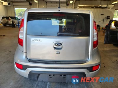 Zdjęcie 6 z 14 samochodu: 2013 KIA SOUL + VIN:KNDJT2A61D7764673 - miniatura