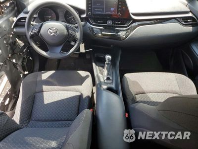 Zdjęcie 8 z 12 samochodu: 2020 TOYOTA C-HR LE VIN:NMTKHMBX1LR103804 - miniatura