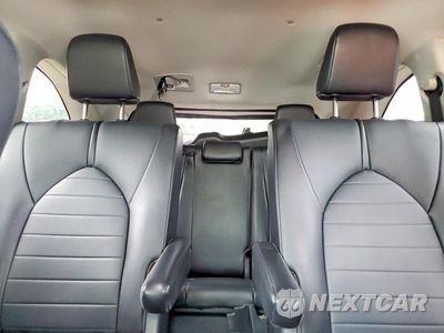 Zdjęcie 10 z 13 samochodu: 2021 TOYOTA HIGHLANDER HYBRID XLE VIN:5TDGBRCH4MS530165 - miniatura