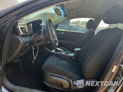 Zdjęcie 7 z 13 samochodu: 2017 KIA OPTIMA LX VIN:5XXGT4L39HG170533 - miniatura