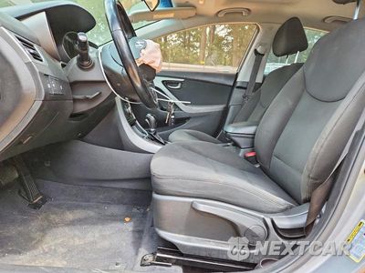 Zdjęcie 7 z 13 samochodu: 2015 HYUNDAI ELANTRA SE VIN:KMHDH4AEXFU280972 - miniatura