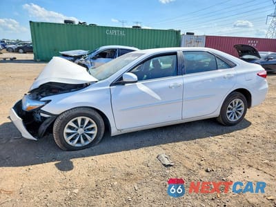 2017 TOYOTA CAMRY LE 4T1BF1FK3HU287467 - główne zdjęcie licytacji z USA - miniatura