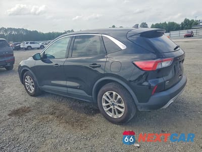Drugie zdjęcie samochodu z przodu: 2021 FORD ESCAPE SE VIN:1FMCU0G67MUA59049 - miniatura
