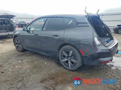 Drugie zdjęcie samochodu z przodu: 2024 BMW IX XDRIVE50 VIN:WB523CF08RCP44882 - miniatura