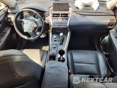 Zdjęcie 8 z 14 samochodu: 2015 LEXUS NX 200T VIN:JTJYARBZ0F2016886 - miniatura