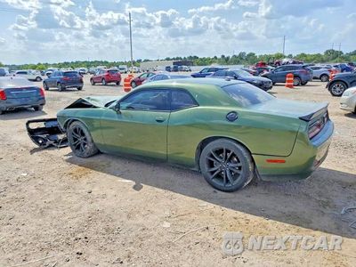 Drugie zdjęcie samochodu z przodu: 2018 DODGE CHALLENGER SXT VIN:2C3CDZAGXJH271053 - miniatura