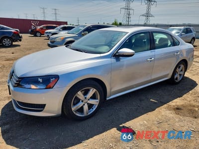 2012 VOLKSWAGEN PASSAT SE 1VWBP7A30CC070247 - główne zdjęcie licytacji z USA - miniatura
