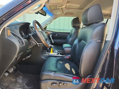 Zdjęcie 7 z 14 samochodu: 2015 INFINITI QX80 BASE VIN:JN8AZ2NE8F9084121 - miniatura