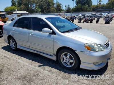 Czwarte zdjęcie samochodu z boku: 2004 TOYOTA COROLLA S VIN:1NXBR32EX4Z274583 - miniatura