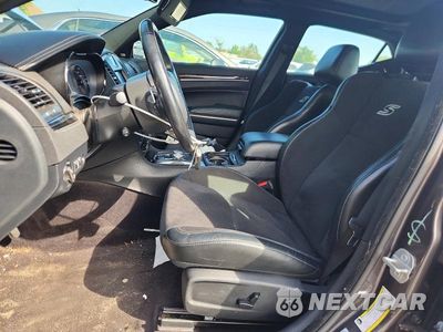 Zdjęcie 7 z 12 samochodu: 2018 CHRYSLER 300 S VIN:2C3CCABT6JH120436 - miniatura