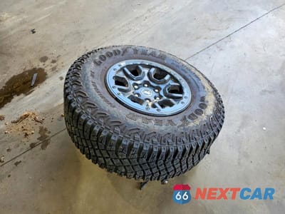 Zdjęcie 13 z 14 samochodu: 2022 FORD BRONCO BASE VIN:1FMEE5DP2NLB32111 - miniatura