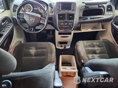 Zdjęcie 8 z 14 samochodu: 2015 DODGE GRAND CARAVAN SE VIN:2C4RDGBG8FR688603 - miniatura