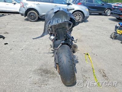 Czwarte zdjęcie samochodu z boku: 2023 BMW S 1000 R VIN:WB10E5307P6G93120 - miniatura