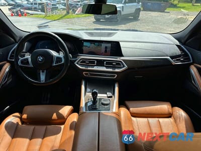 Zdjęcie 7 z 10 samochodu: 2022 BMW X6 XDRIVE40I VIN:5UXCY6C08N9L59277 - miniatura