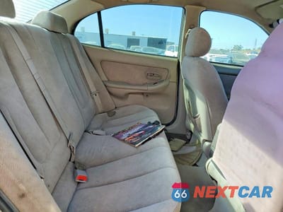 Zdjęcie 10 z 12 samochodu: 2005 HYUNDAI ELANTRA GLS VIN:KMHDN46D95U955220 - miniatura