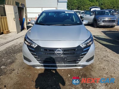 Piąte zdjęcie samochodu w środku: 2025 NISSAN VERSA SV VIN:3N1CN8EV5SL866089 - miniatura