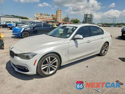 2017 BMW 330E WBA8E1C52HK480041 - główne zdjęcie licytacji z USA - miniatura