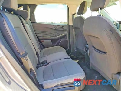 Zdjęcie 11 z 13 samochodu: 2022 FORD ESCAPE SE VIN:1FMCU0G64NUB89405 - miniatura