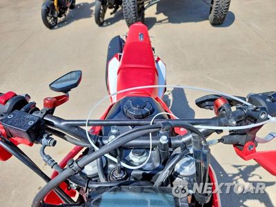 Piąte zdjęcie samochodu w środku: 2023 HONDA CRF300 LA VIN:MLHND1656P5200345 - miniatura